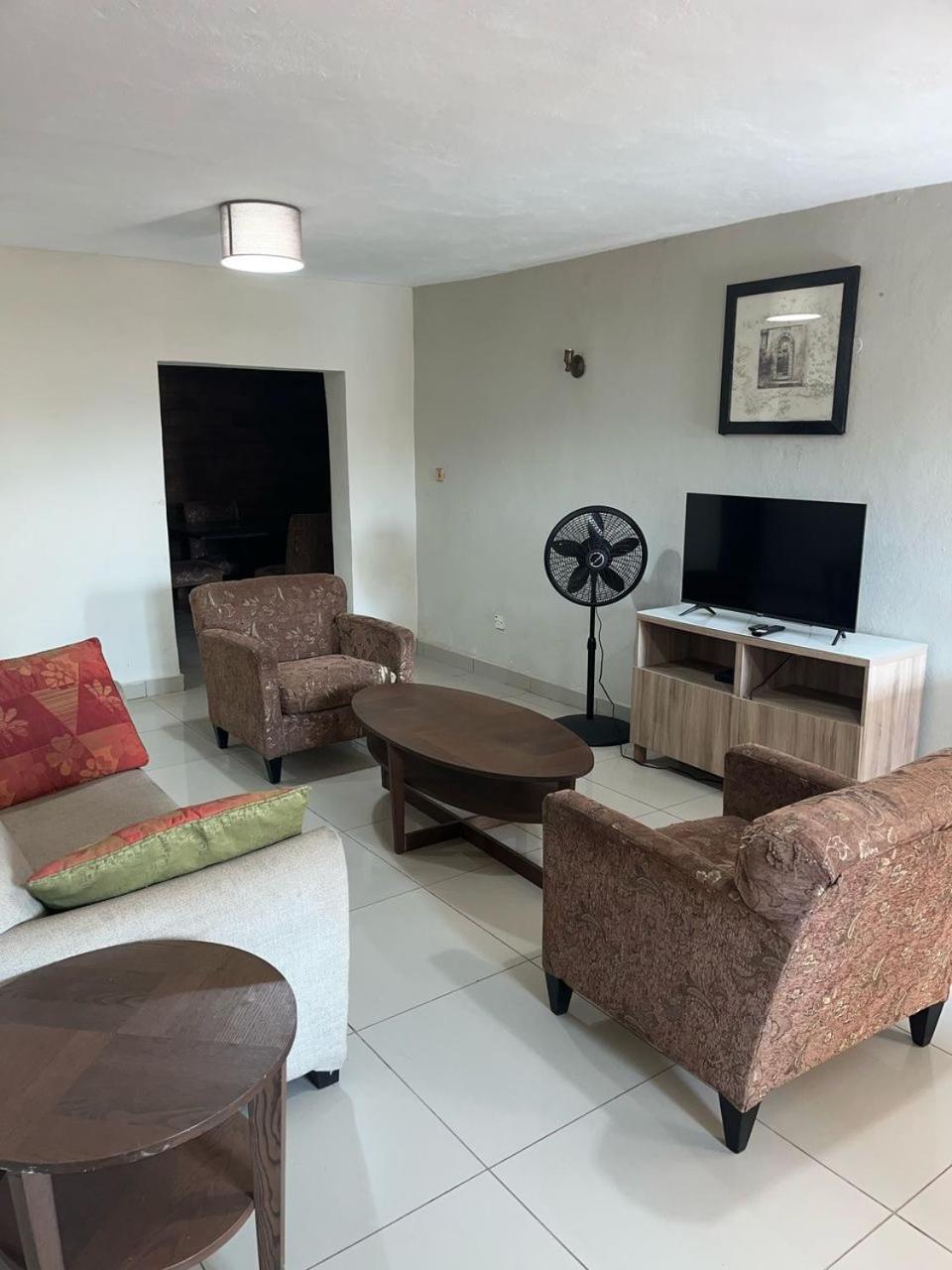 Wilber Lodge Freetown Extérieur photo